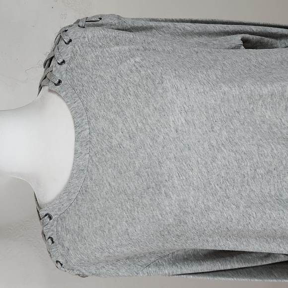 Enza Costa Lace Up Shoulder Cashmere Long Sleeve Top Size Medium - Picture 3 of 17